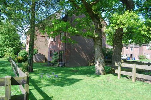 1 bedroom flat for sale, Killicks, Cranleigh