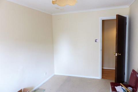 1 bedroom flat for sale, Killicks, Cranleigh