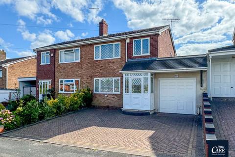 3 bedroom semi-detached house for sale, Tennscore Avenue, Cheslyn Hay, WS6 7BX