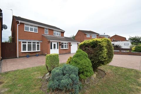 4 bedroom detached house to rent, Cadogan Road, Dosthill