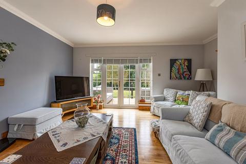 2 Cherry Dean, Jedburgh, TD8 6JF