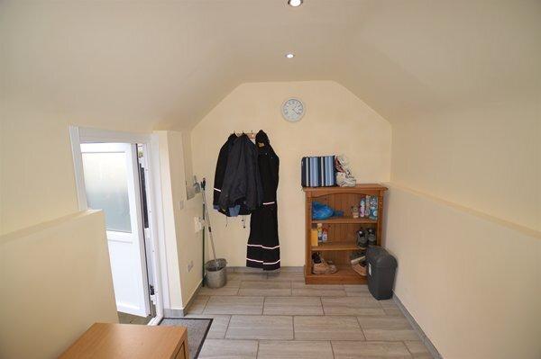 Detached home office