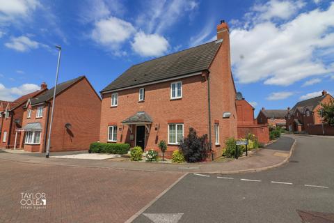 4 bedroom detached house for sale, Valley Drive, Wilnecote