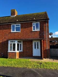 4 bedroom semi-detached house to rent, Hay Road, Chichester
