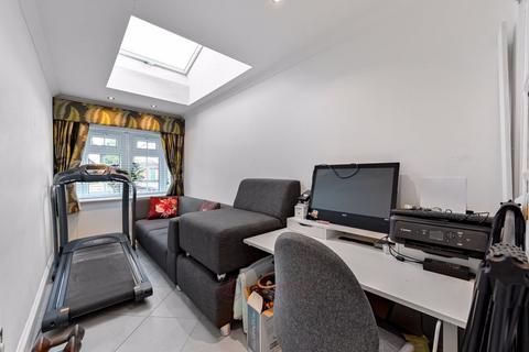 27 Castleview Road, Slough, SL3 7NH