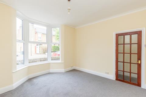 2 bedroom flat to rent, Brighton Avenue, Walthamstow, London, E17