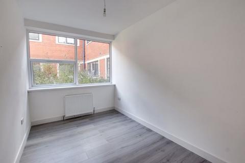 2 bedroom apartment to rent, Windsor Road, Trowbridge