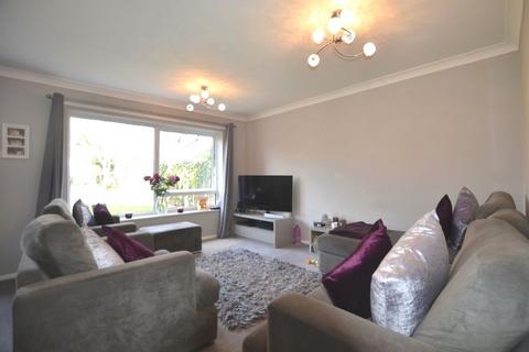 4 bedroom detached house to rent, High Street