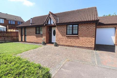 2 bedroom detached bungalow for sale, Blaydon Close, Milton Keynes