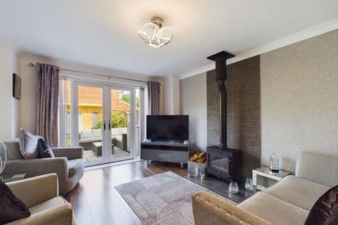 12 Gooch Close, Telford, TF7 5UE
