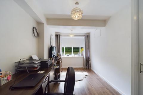 12 Gooch Close, Telford, TF7 5UE