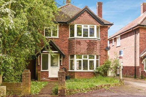 4 bedroom detached house to rent, Cleveland Road, Uxbridge