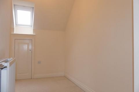 36 Twingates Close, Shaw, Oldham, OL2 8PU