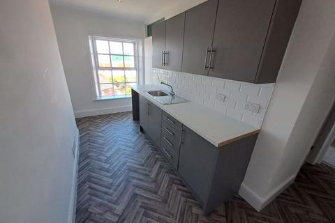 2 bedroom apartment to rent, Hamilton Square, Birkenhead