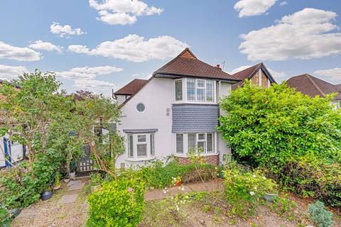 3 bedroom detached house for sale, Malden Way, New Malden KT3 5QS