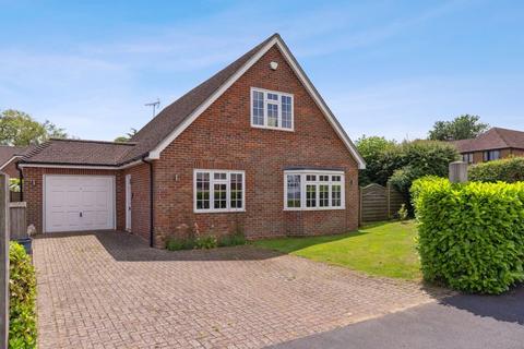 3 bedroom detached bungalow for sale, Battingswood Gardens, Naphill HP14