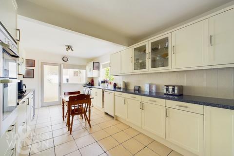 12 Fairfield Road, Bungay, NR35 1RY