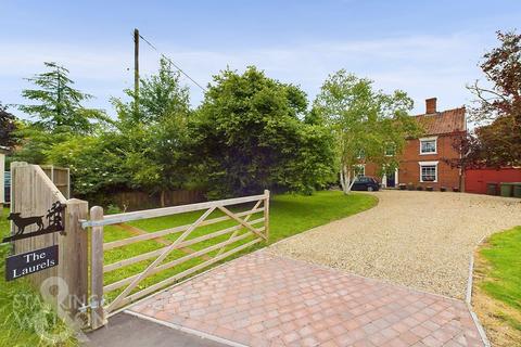 5 bedroom detached house for sale, Church Road, Shelfanger, Diss