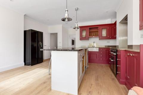 3 bedroom terraced house for sale, Castle Road, Rowlands Castle