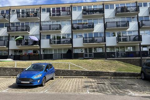 2 bedroom maisonette for sale, Hillside, Hoddesdon