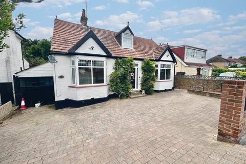 4 bedroom detached house for sale, Honey Lane, Waltham Abbey