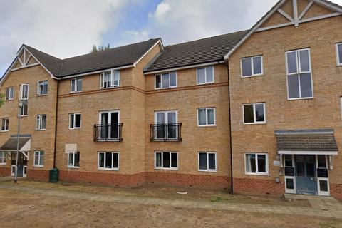 2 bedroom apartment to rent, Woodlands Close, Guildford