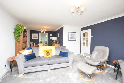 2 Glenisla View, Alyth, Blairgowrie, PH11 8LW