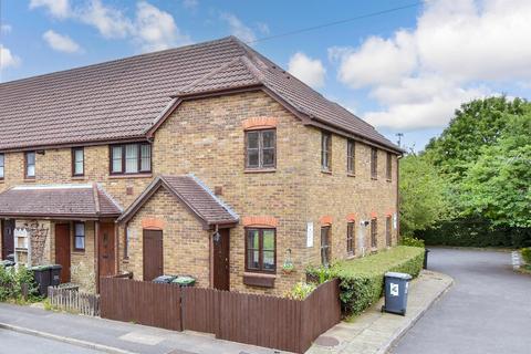 1 bedroom end of terrace house for sale, Holborough Road, Snodland, Kent