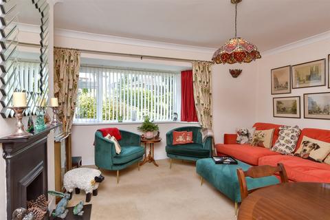 2 bedroom flat for sale, Carden Hill, Hollingbury, Brighton, East Sussex