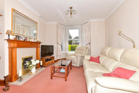 2 bedroom end of terrace house for sale, Risborough Lane, Folkestone, Kent