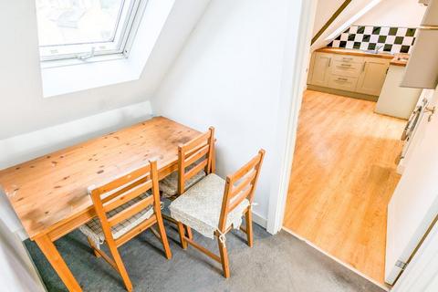 1 bedroom flat for sale, London NW2