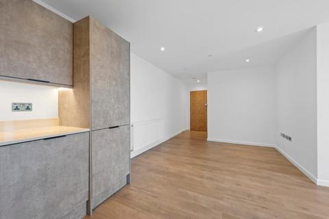 1 bedroom flat for sale, Kingston Road, Wimbledon Chase, London, SW20 8LX
