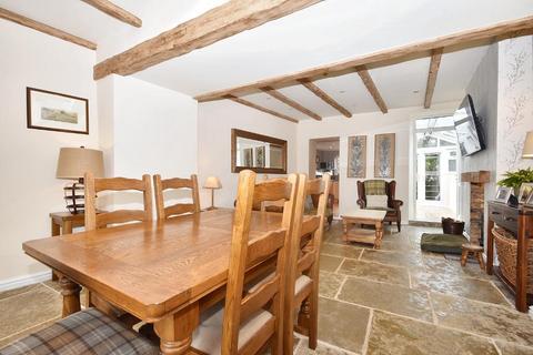 3 Beech Grove, Chatburn, Clitheroe, BB7 4AR