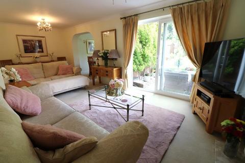 3 bedroom detached house for sale, Luton LU3