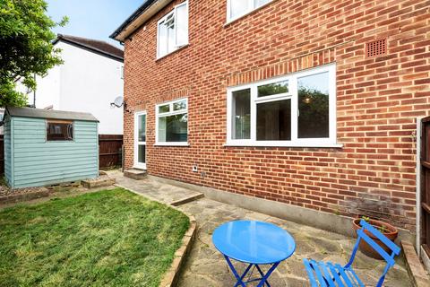 34 Cheston Avenue, Croydon, CR0 8DB