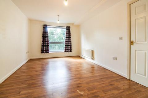 2 bedroom flat to rent, Slough SL1