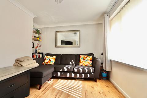 19 Attlee Road, Blackwood, NP12 1QD