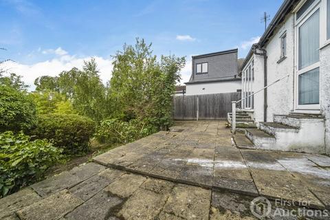 86 Hillside Road, Northwood, HA6 1QB