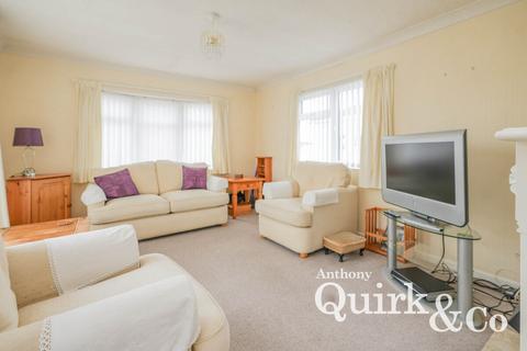 1 bedroom park home for sale, Creek Road, Canvey Island, SS8