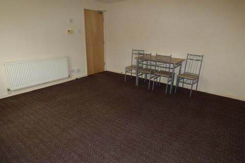 2 bedroom house to rent, Robey Street, , Lincoln