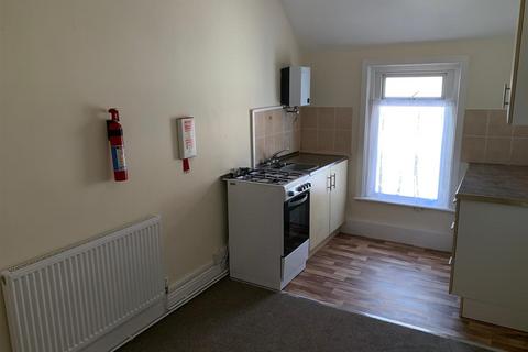 1 bedroom apartment to rent, Seabank Road, Rhyl LL18