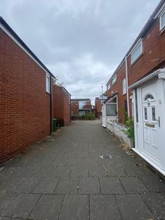 1 bedroom flat for sale, Manchester M14