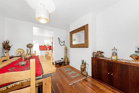 3 bedroom end of terrace house for sale, Beverstone Road, Thornton Heath