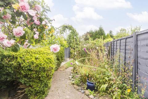 2 bedroom terraced house for sale, Gladstone Street, Fleckney