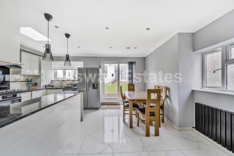 5 bedroom house for sale, Fairmead Crescent, Edgware