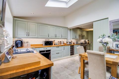 3 bedroom detached house for sale, Victoria Gardens, Altofts WF6