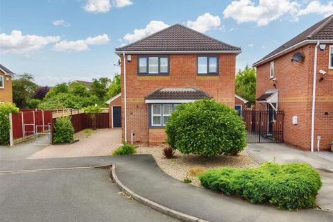 3 bedroom detached house for sale, Penmoor Close, Long Eaton