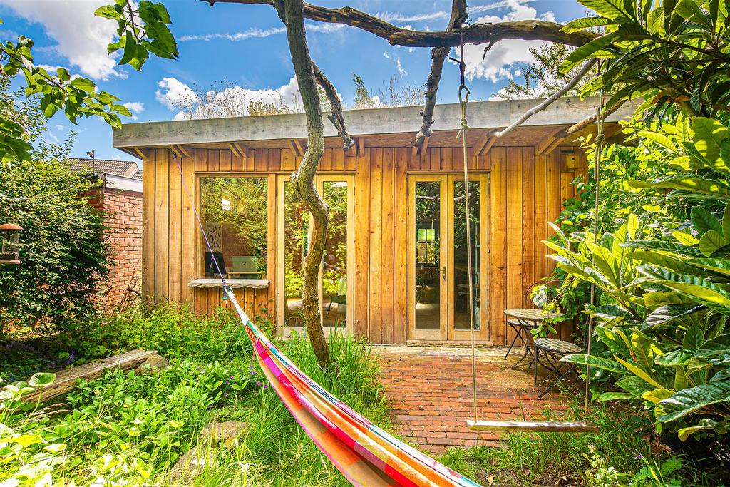 Garden office
