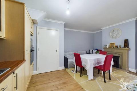 37 Dewey Road, Dagenham, RM10 8AP