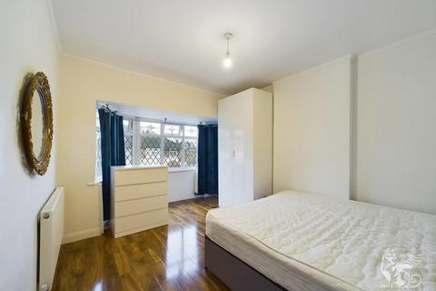 37 Dewey Road, Dagenham, RM10 8AP